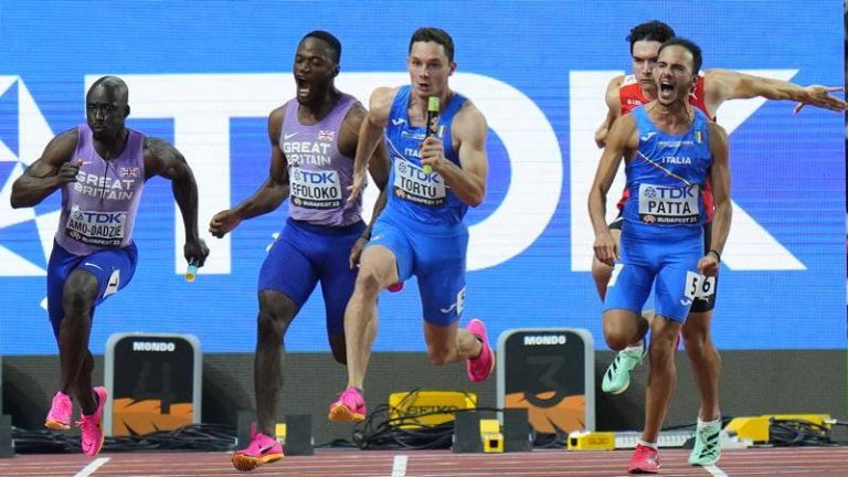 At the World Athletics Championships, the unprecedented and victorious blue relay emerged