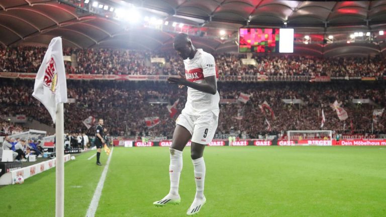 Home win against Darmstadt: Guirassy double – Stuttgart takes top of the table