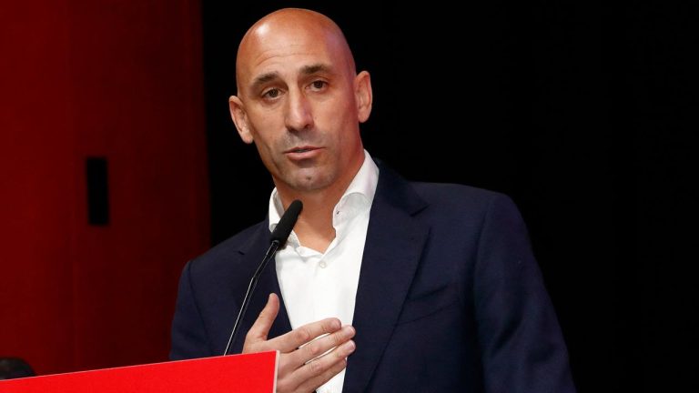 Dünya Kupası finalinden sonra saldırı: İspanya federasyonu başkanı Rubiales istifasını duyurdu