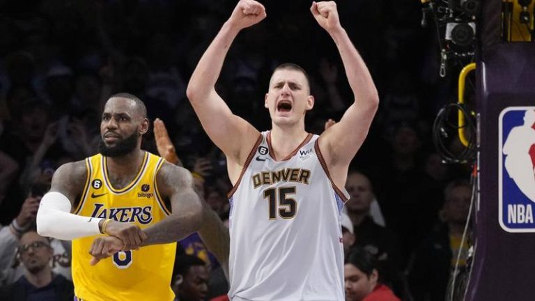 NBA bir patlama yaşıyor: Nuggets-Lakers ve Warriors-Suns’u buradan takip edin
