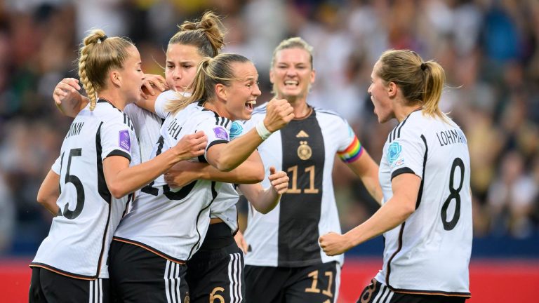 جام جهانی زنان 2027: سه نفر در سراسر آلمان پیشنهاد خود را برای جام جهانی ارائه می دهند