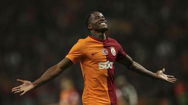 Post-game post from Wilfried Zaha!  – Last minute Galatasaray news